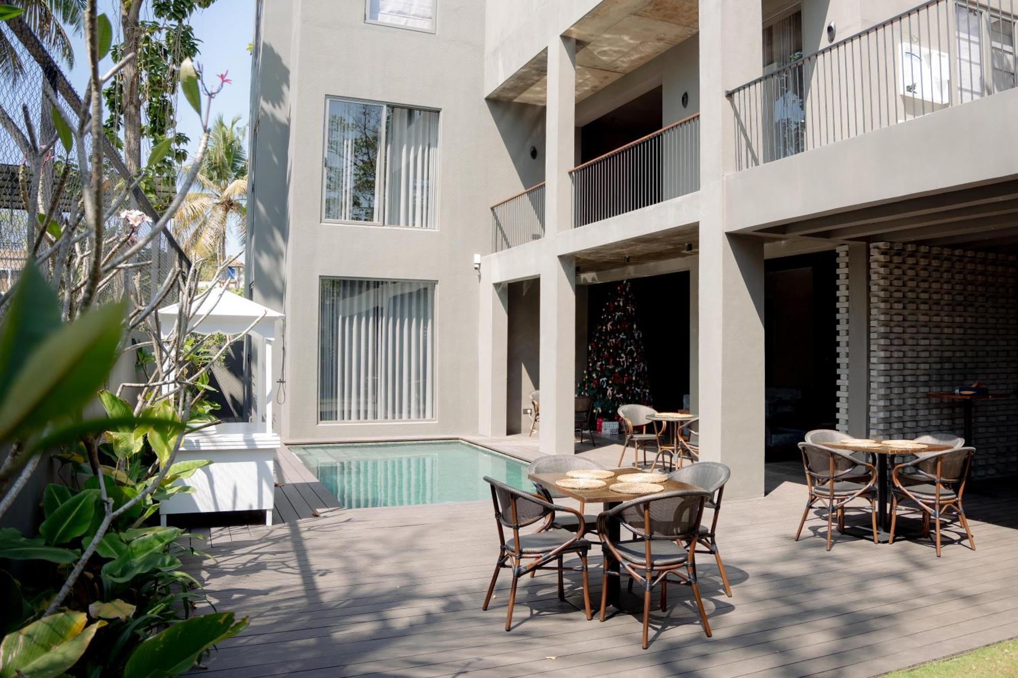 Bohemian Nest Hotel Негомбо Екстериор снимка