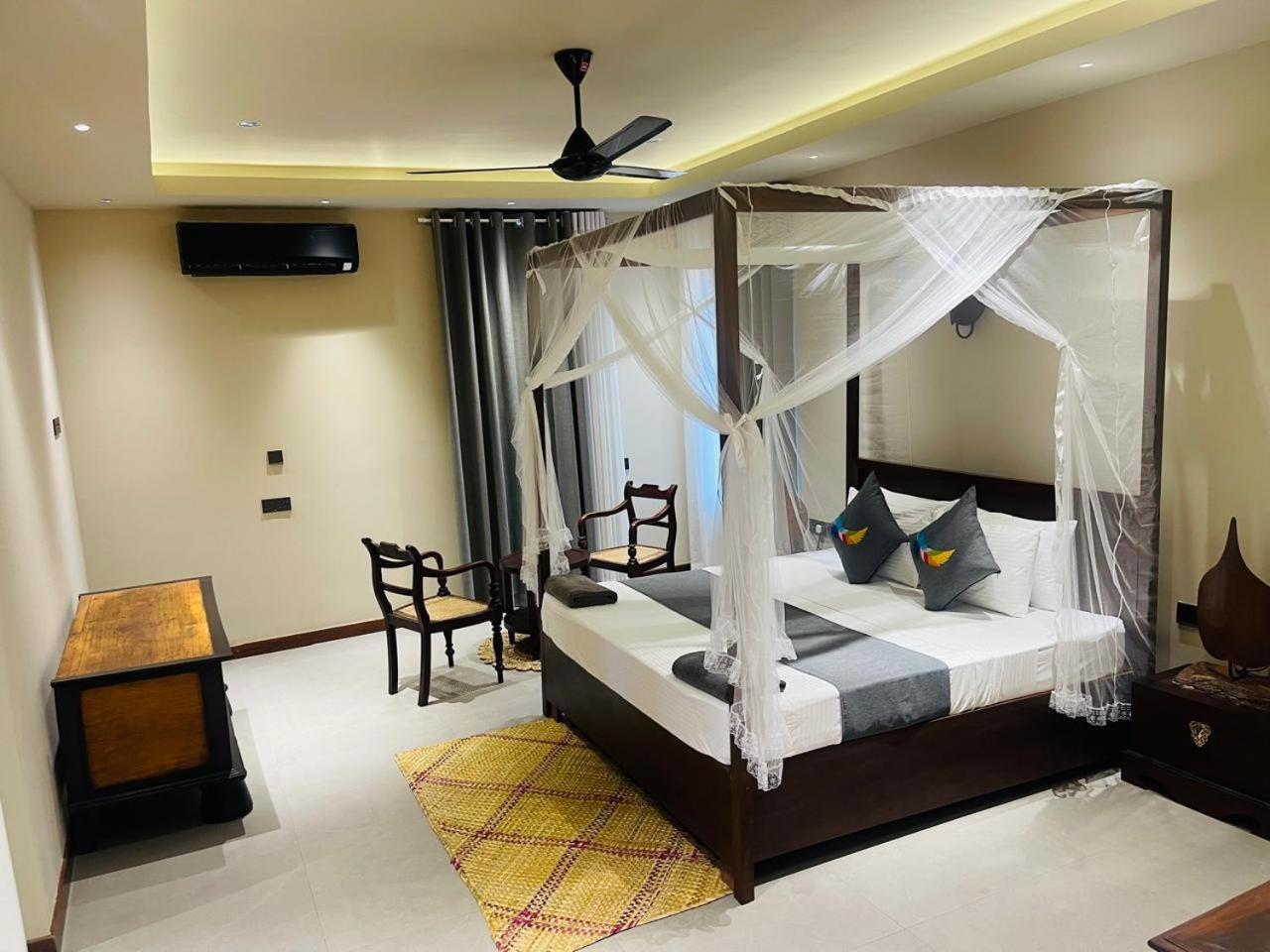 Bohemian Nest Hotel Негомбо Екстериор снимка